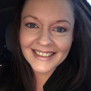 Meet your Posher, Paula